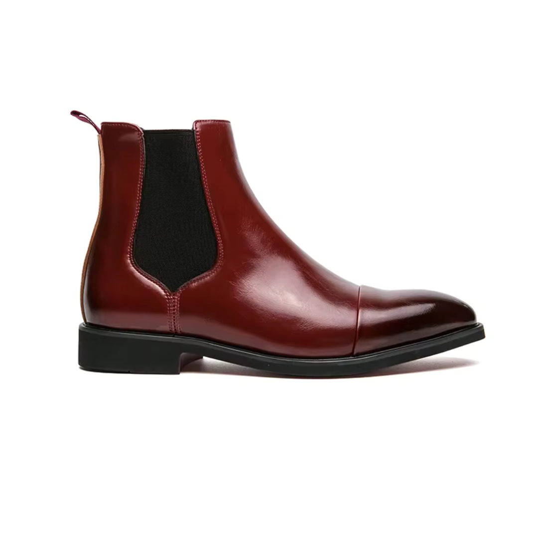 Rouge Chelsea Boots