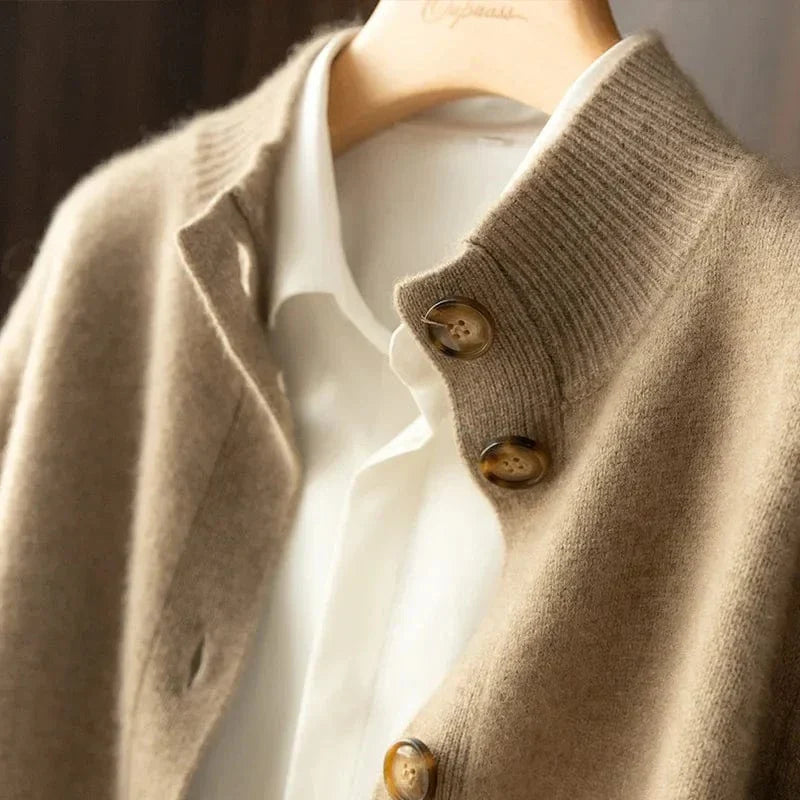 Hera | Button Cardigan