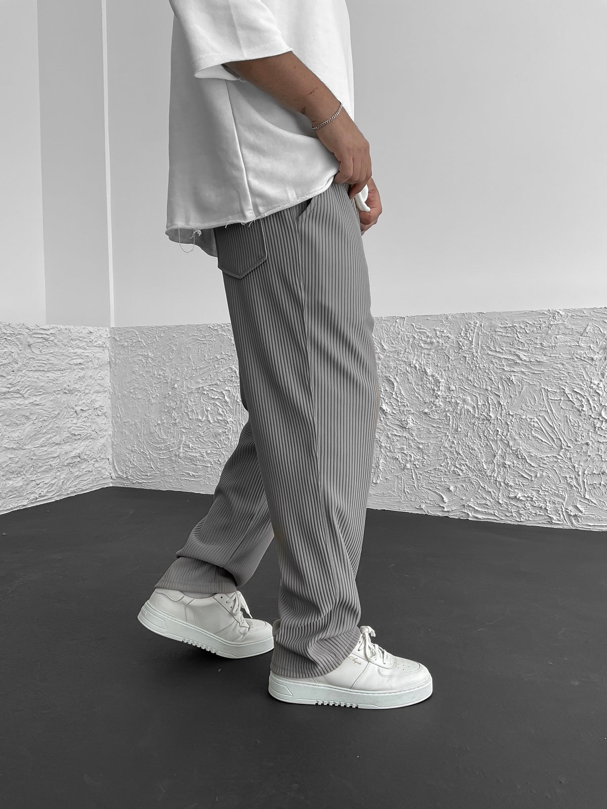 Essential Ribbed Trousers