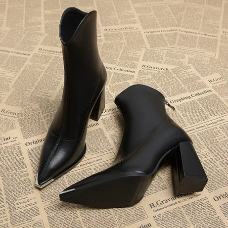 Nova Chrome Tip Boots