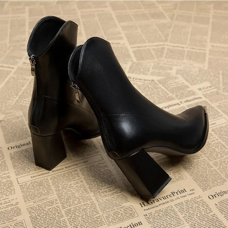 Nova Chrome Tip Boots